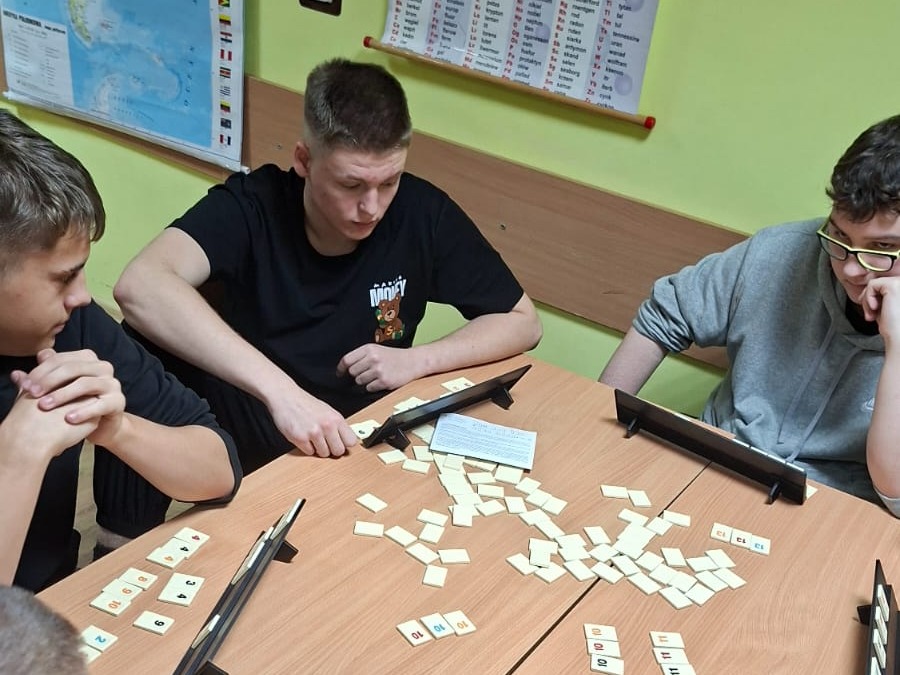 Zajęcia rozwijające kompetencje poznawcze – myślenie przez zabawę