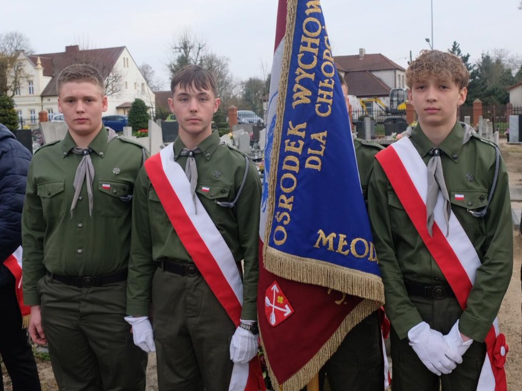 Nasi wychowankowie uczcili pamięć ofiar Zbrodni Katyńskiej